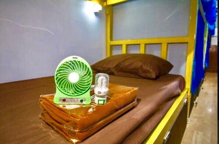 Vr Hostel สะพานควาย Bangkok Zewnętrze zdjęcie